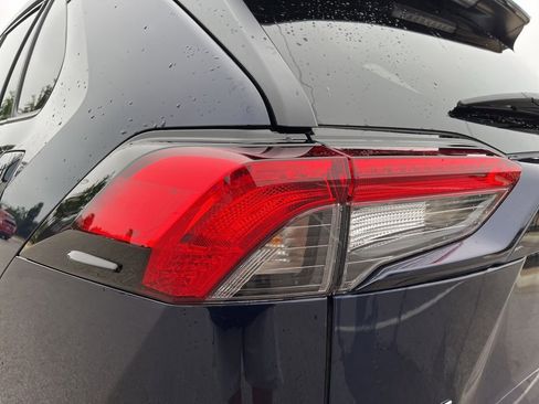 Used 2024 Toyota RAV4 XLE Premium FWD image 7
