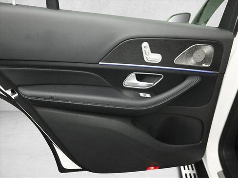 New 2026 Mercedes-Benz GLS 450 GLS 450 image 23