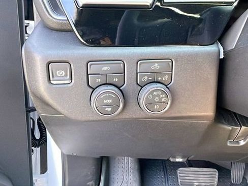 New 2026 Chevrolet Silverado 1500 RST w/ RST Select Package AWD/4WD image 25