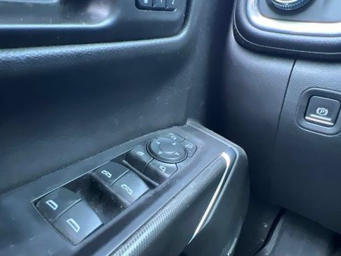 Used 2021 GMC Sierra 1500 AT4 w/ AT4 Value Package AWD/4WD image 22