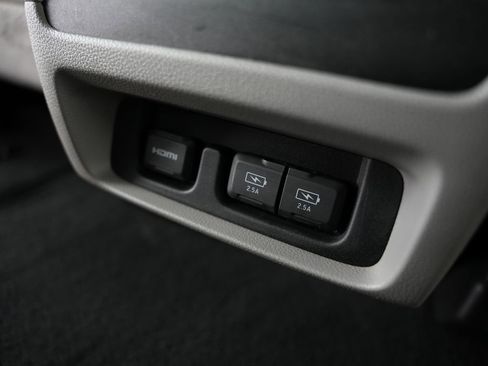 Used 2018 Honda Odyssey Elite image 41