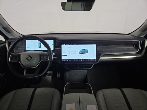 Used 2024 Rivian R1S Adventure AWD/4WD image 27