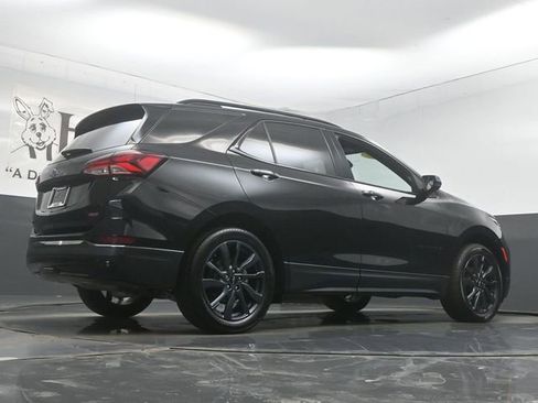 Used 2023 Chevrolet Equinox RS w/ RS Leather Package image 32