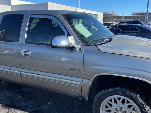 Used 2002 Chevrolet Silverado 1500 LT w/ Off-Road Chassis Pkg image 4