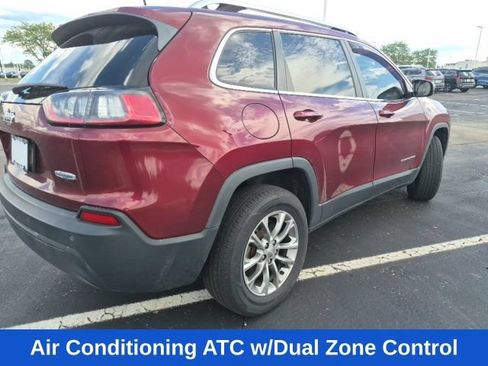 Used 2019 Jeep Cherokee Latitude Plus w/ Comfort/Convenience Group AWD/4WD image 5