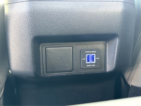 Used 2024 Toyota Tacoma SR5 image 23