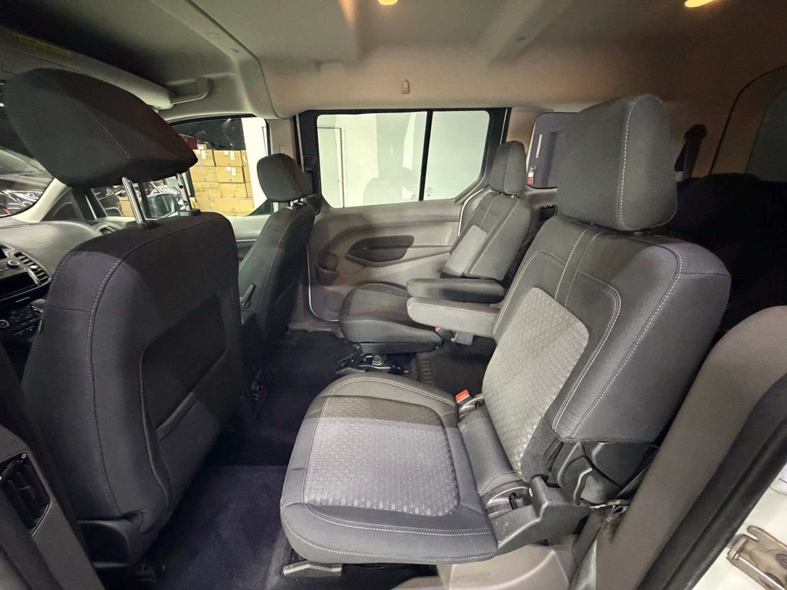 Used 2020 Ford Transit Connect XLT FWD image 25