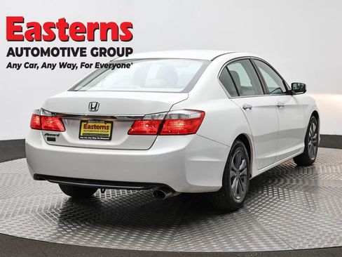 Used 2015 Honda Accord LX image 5