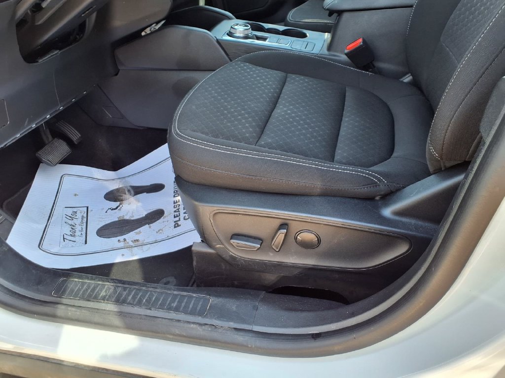 Used 2024 Ford Escape Active FWD image 16