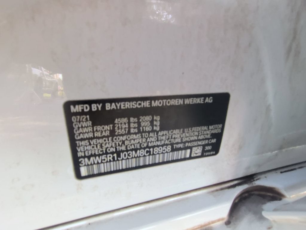 Used 2021 BMW 330i Sedan w/ M Sport Package RWD image 25