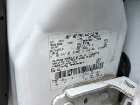 Used 2009 Ford F350 Lariat AWD/4WD image 27