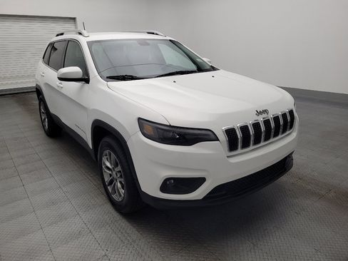 Used 2020 Jeep Cherokee Latitude Plus w/ Cold Weather Group image 13