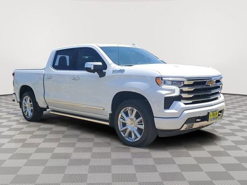 New 2026 Chevrolet Silverado 1500 High Country AWD/4WD image 3