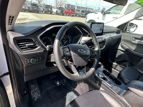 Used 2022 Ford Escape SEL FWD image 24