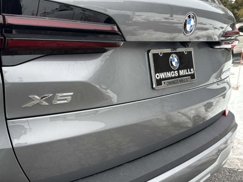 New 2026 BMW X5 xDrive40i w/ Premium Package image 11