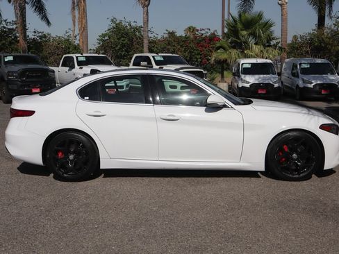 Used 2019 Alfa Romeo Giulia RWD image 10