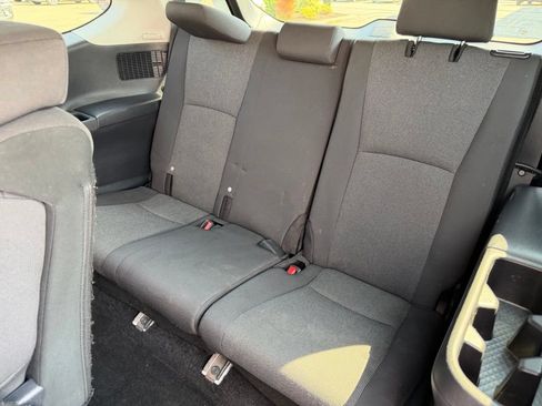 Used 2025 Toyota Grand Highlander AWD Hybrid image 17