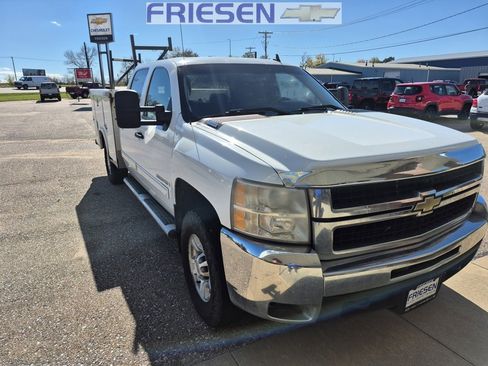 Used 2009 Chevrolet Silverado 3500 LT w/ Exterior Plus Package image 7