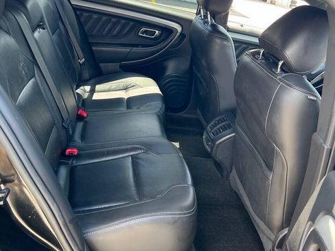 Used 2014 Ford Taurus SEL w/ Equipment Group 201A FWD image 16