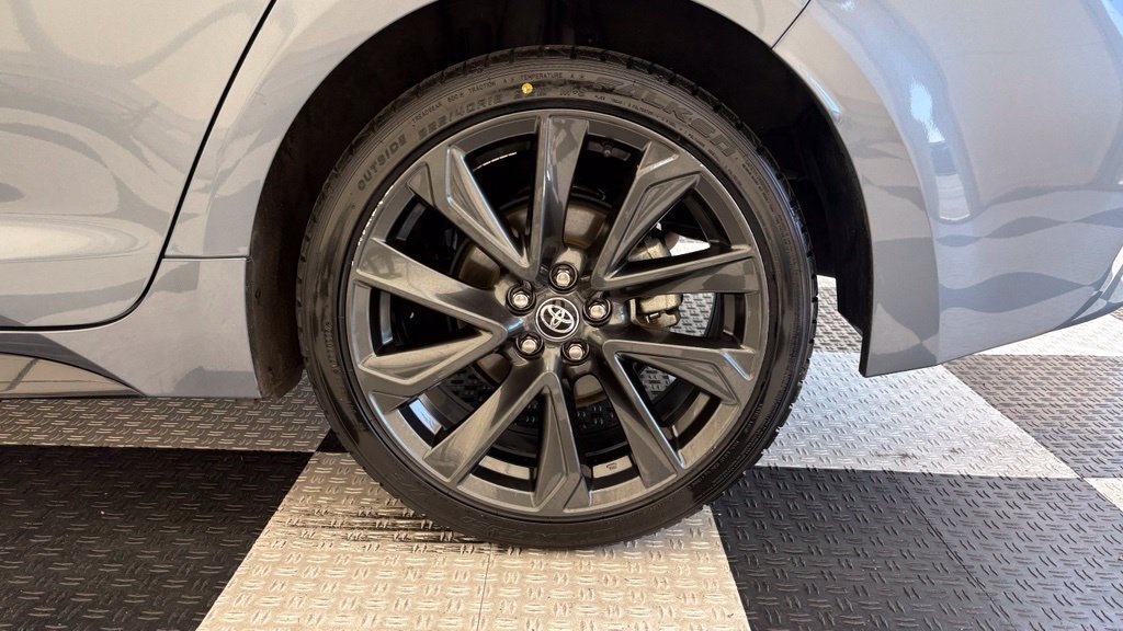 Used 2024 Toyota Corolla XSE FWD image 9