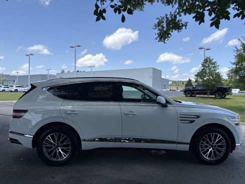 Used 2025 Genesis GV80 2.5T Standard AWD/4WD image 8