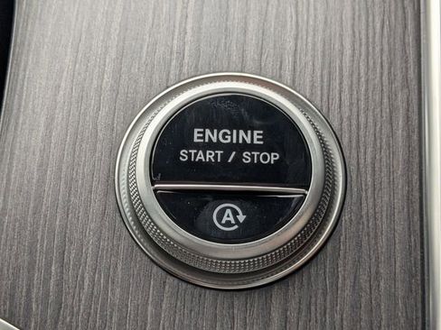 New 2026 Mercedes-Benz GLC 300 GLC 300 image 31