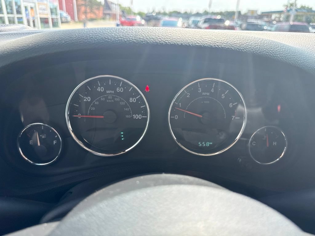 Used 2018 Jeep Wrangler Sport AWD/4WD image 12