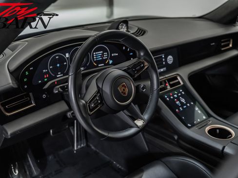 Used 2021 Porsche Taycan Turbo S image 19
