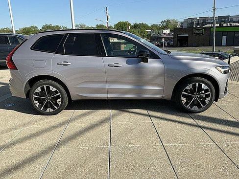 New 2026 Volvo XC60 B5 Plus w/ Protection Package Premier AWD/4WD image 7
