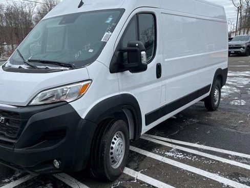 New 2026 RAM ProMaster 2500 w/ Convenience Group FWD image 2