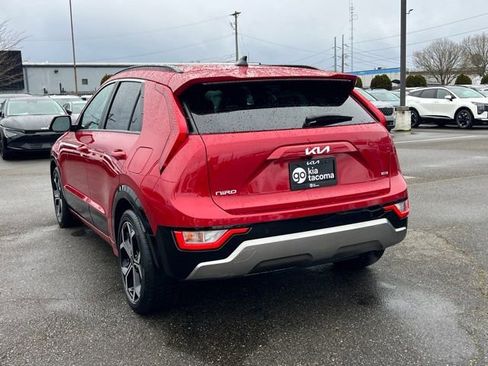Certified 2023 Kia Niro EX Touring image 11