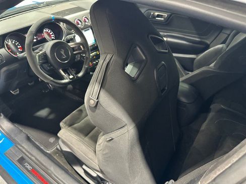 Used 2017 Ford Mustang Shelby GT350 w/ Electronics Package RWD image 34