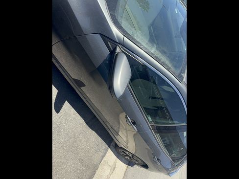 Used 2019 Honda Civic EX image 16