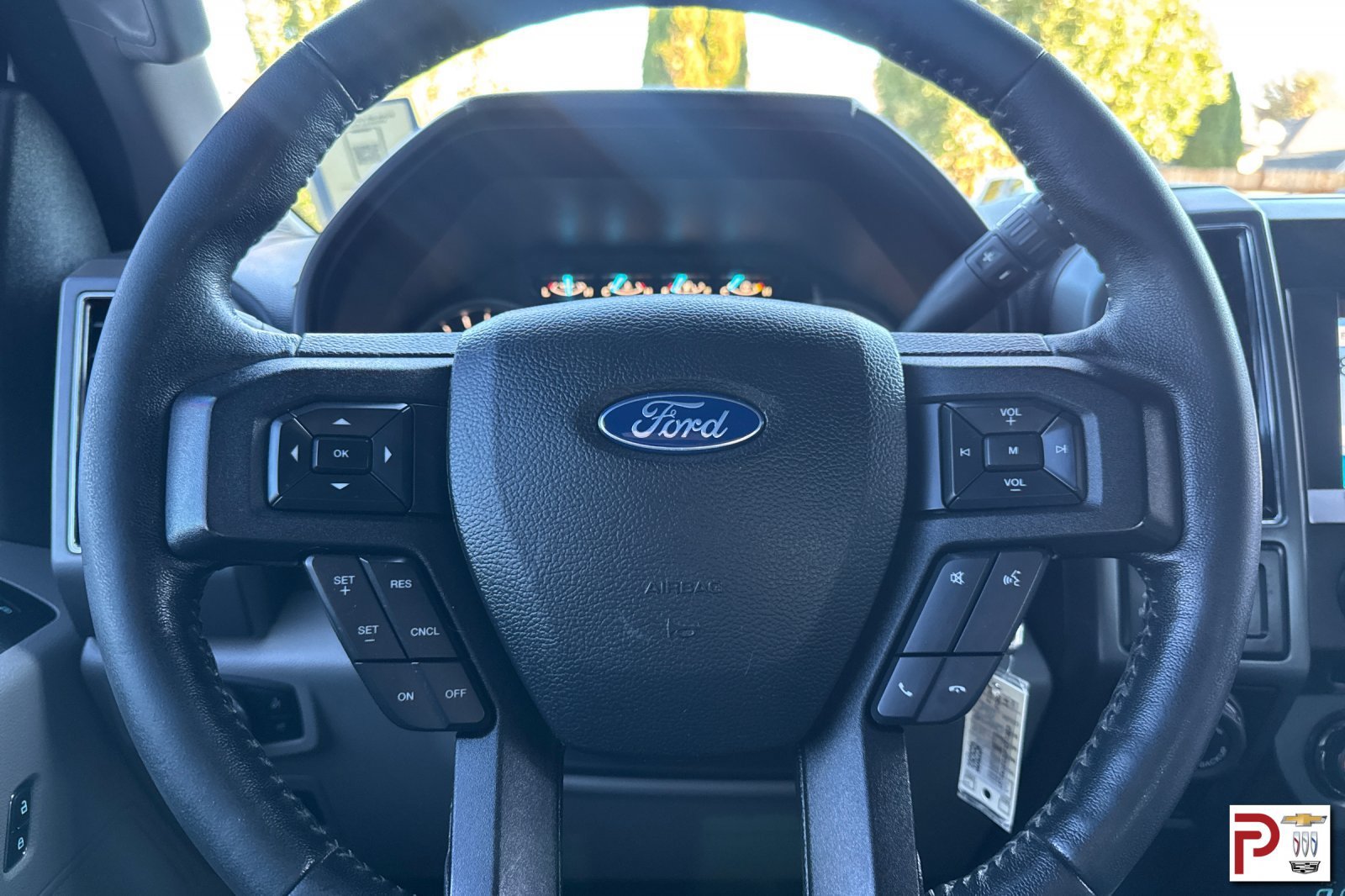 Used 2018 Ford F150 XLT w/ Equipment Group 302A Luxury AWD/4WD image 26