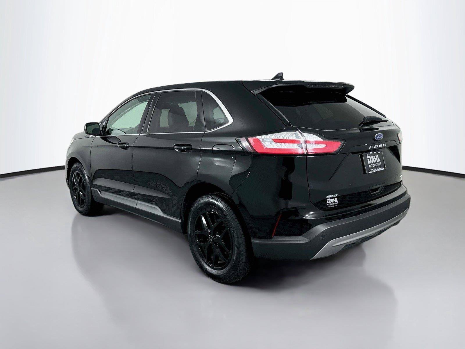 Used 2024 Ford Edge SEL w/ Convenience Package AWD/4WD image 10