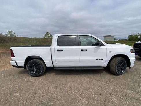New 2026 RAM 1500 Express AWD/4WD image 36