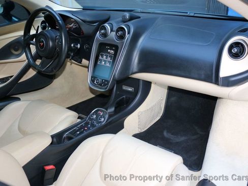 Used 2017 McLaren 570S Coupe image 19