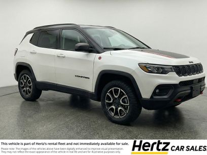 Used 2025 Jeep Compass Trailhawk