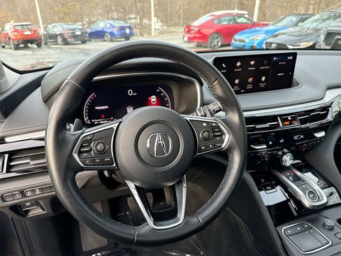 Used 2023 Acura MDX SH-AWD image 11