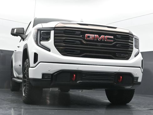 Used 2023 GMC Sierra 1500 AT4X AWD/4WD image 40