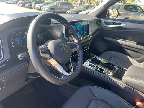 New 2026 Volkswagen Atlas Cross Sport SE image 10