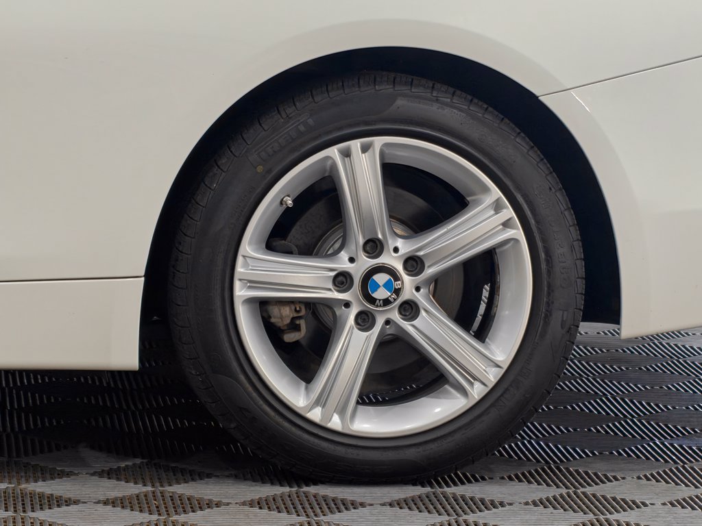 Used 2015 BMW 428i xDrive Convertible AWD/4WD image 58