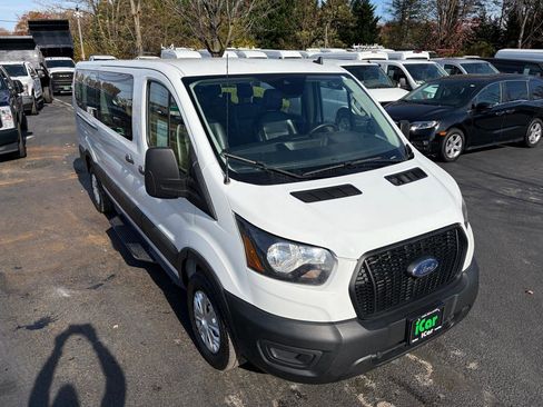 Used 2023 Ford Transit 350 XL image 5