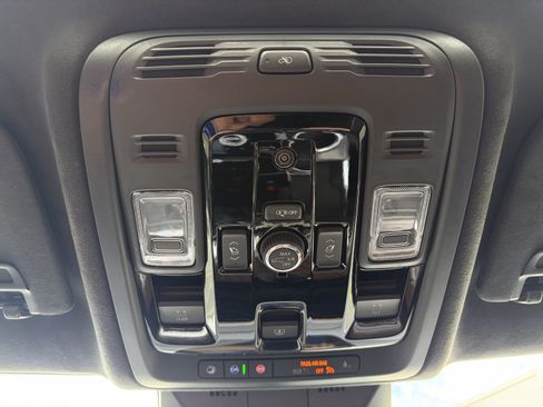 Used 2026 Cadillac Escalade Platinum Sport w/ LPO, ONYX Package AWD/4WD image 45