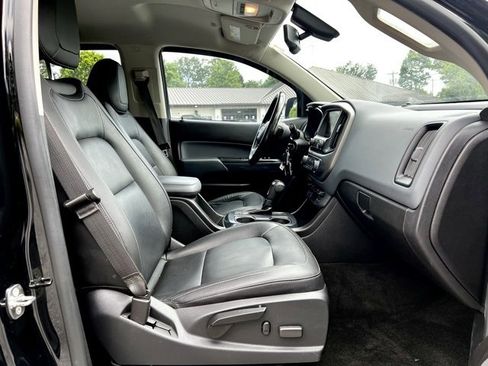 Used 2018 Chevrolet Colorado Z71 image 25