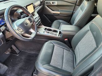 Used 2022 Ford Explorer Timberline video 4