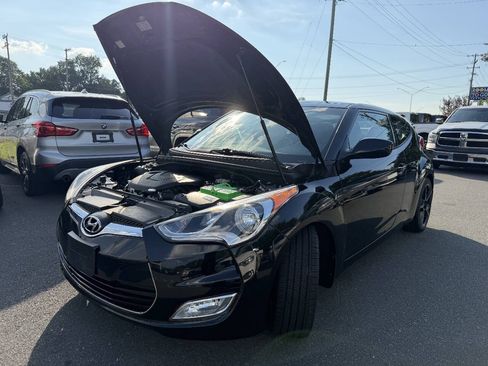 Used 2016 Hyundai Veloster w/ Option Group 02 FWD image 22