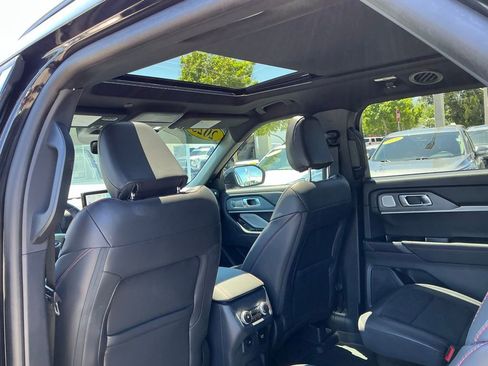 Used 2025 Ford Explorer ST w/ Sun And Sound Package AWD/4WD image 24