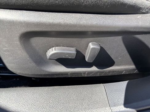 Used 2025 Nissan Altima 2.5 SV FWD image 22