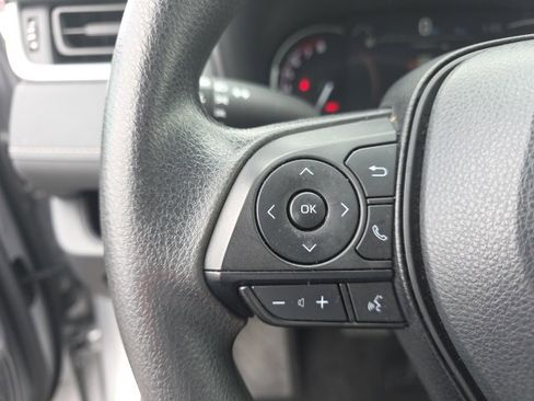 Used 2024 Toyota RAV4 LE image 15